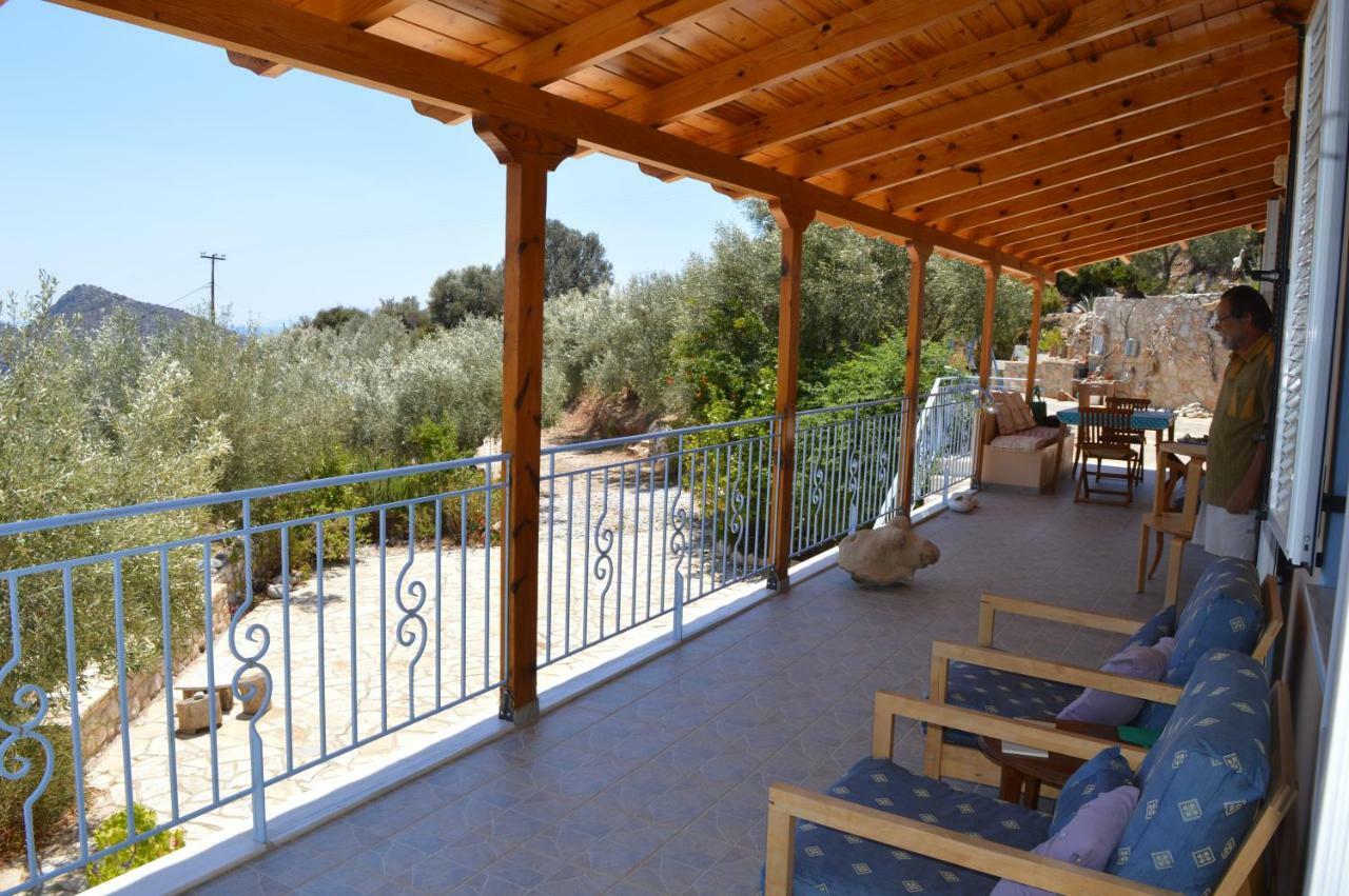 Balcony Of Argolis Gulf Villa Толон Екстериор снимка